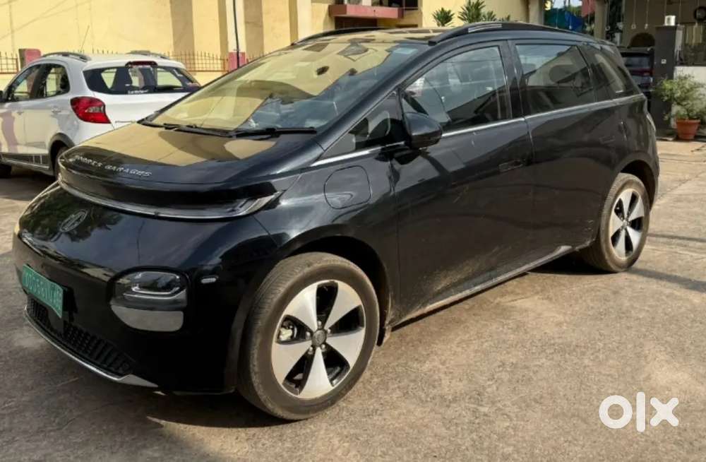 Mg Windsor Ev Essence 2025 , Only 38ooo Driven ,perfect Condition