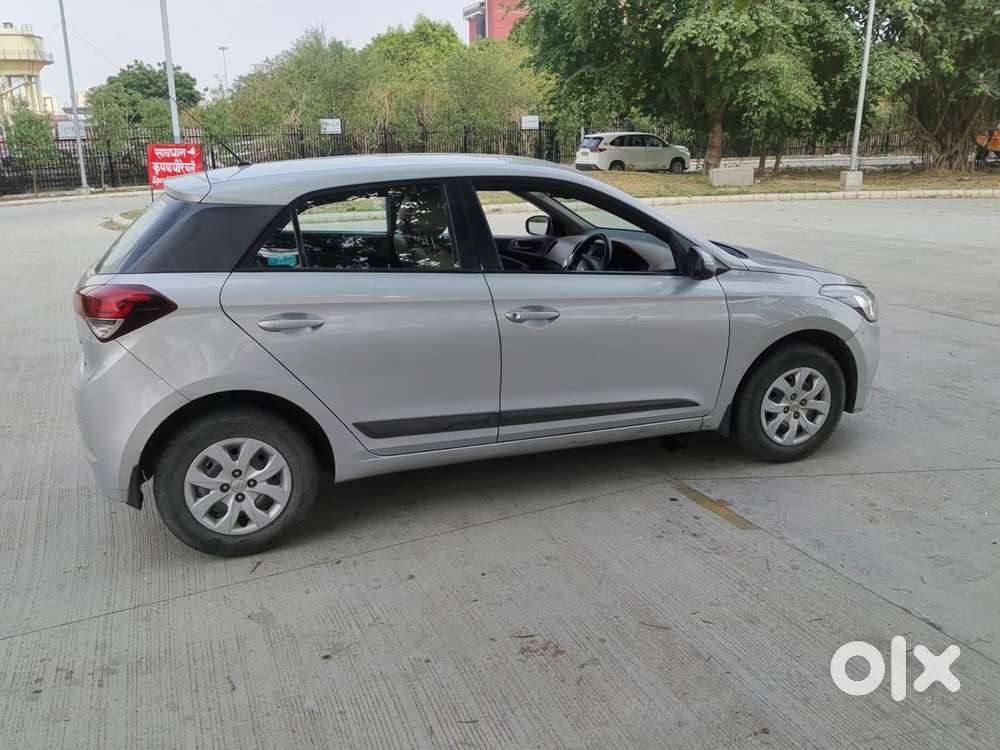 Hyundai I20 Sportz 1.2 Bs-iv, 2015, Petrol