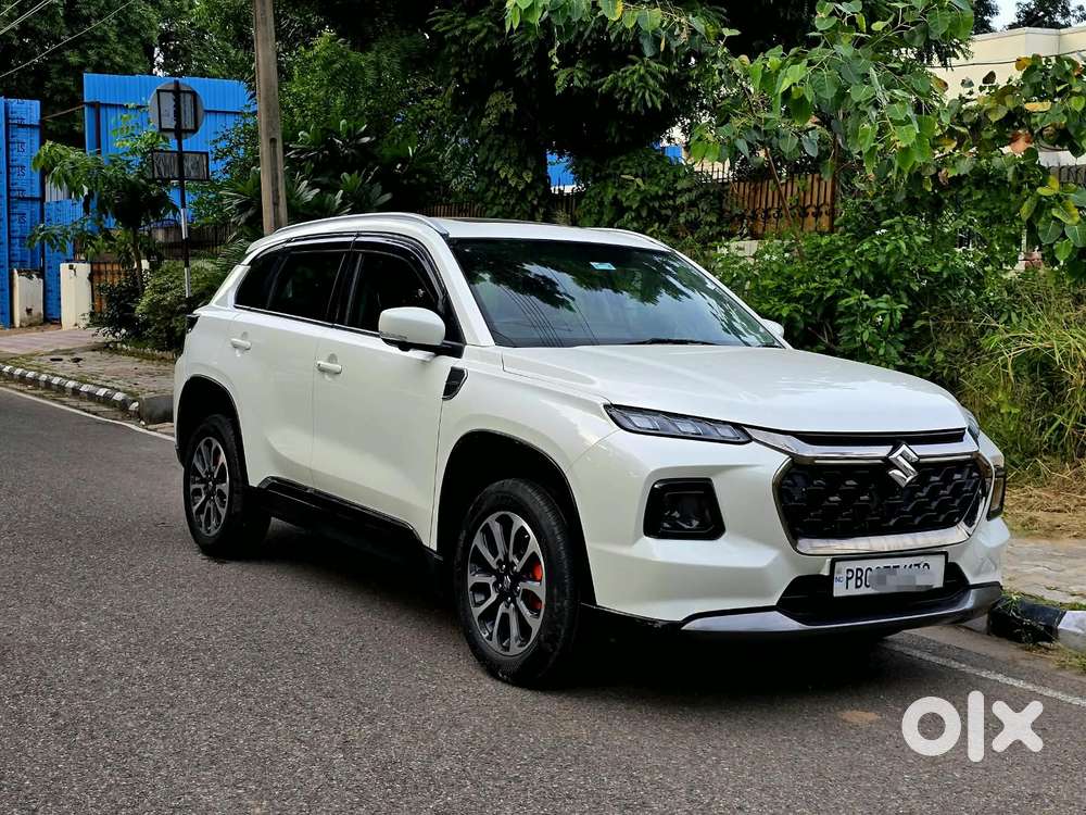 Maruti Suzuki Grand Vitara 1.5 Alpha Plus Intelligent Hybrid Ecvt, 2..