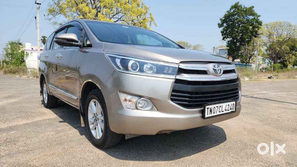 Toyota Innova Crysta 2.4 V 8 Str, 2017, Diesel
