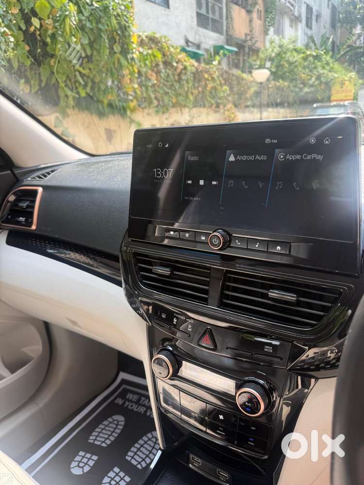 Mahindra Xuv400 Ev El Fast Charger, 2025, Electric
