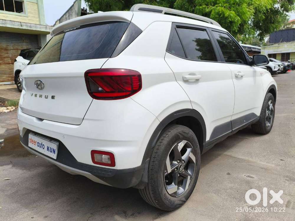 Hyundai Venue Diesel