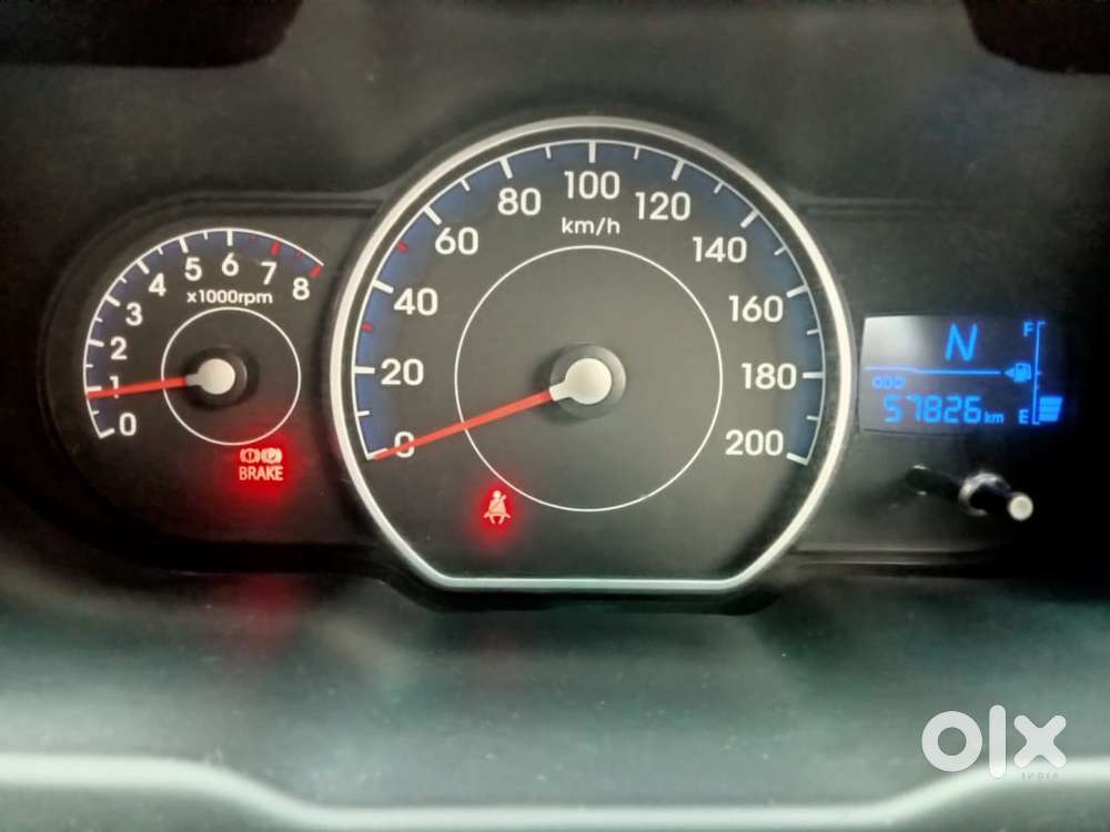 Hyundai I10 Sportz At, 2012, Petrol