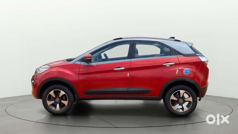Tata Nexon 1.2 Revotron Xza Plus, 2019, Petrol