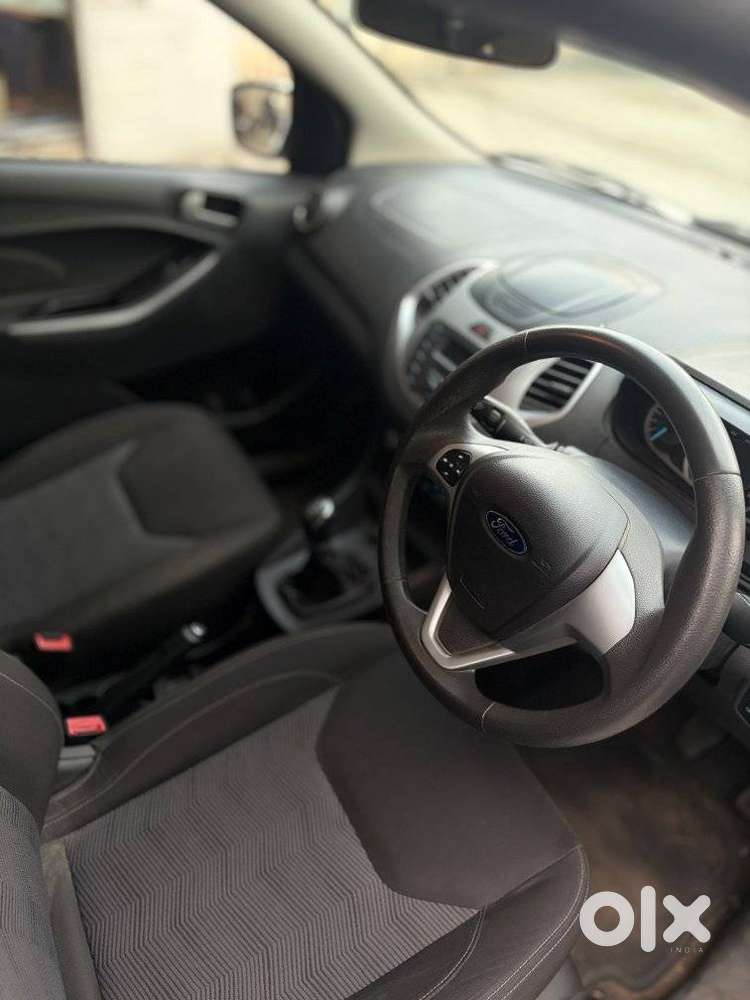 Ford Figo 1.2p Titanium Opt Mt, 2016, Petrol