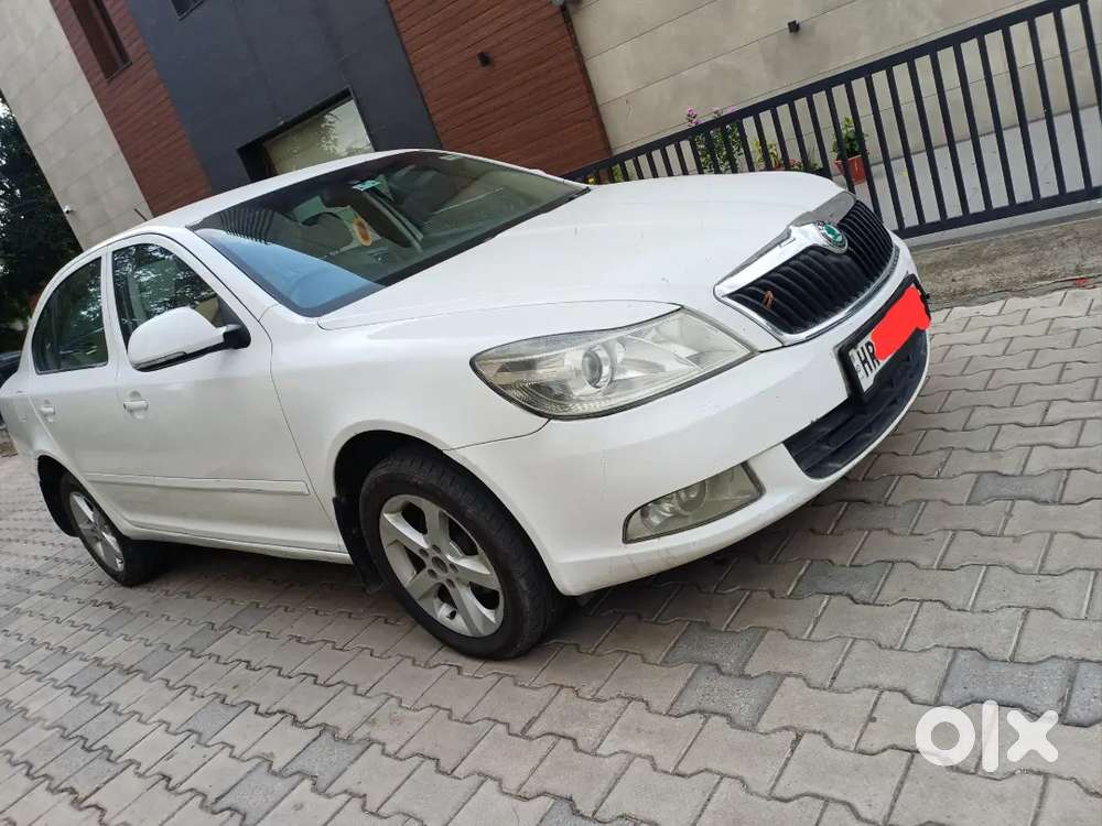 Skoda Laura Tdi 2011 Model 2031 Tak Valid  B2b Original