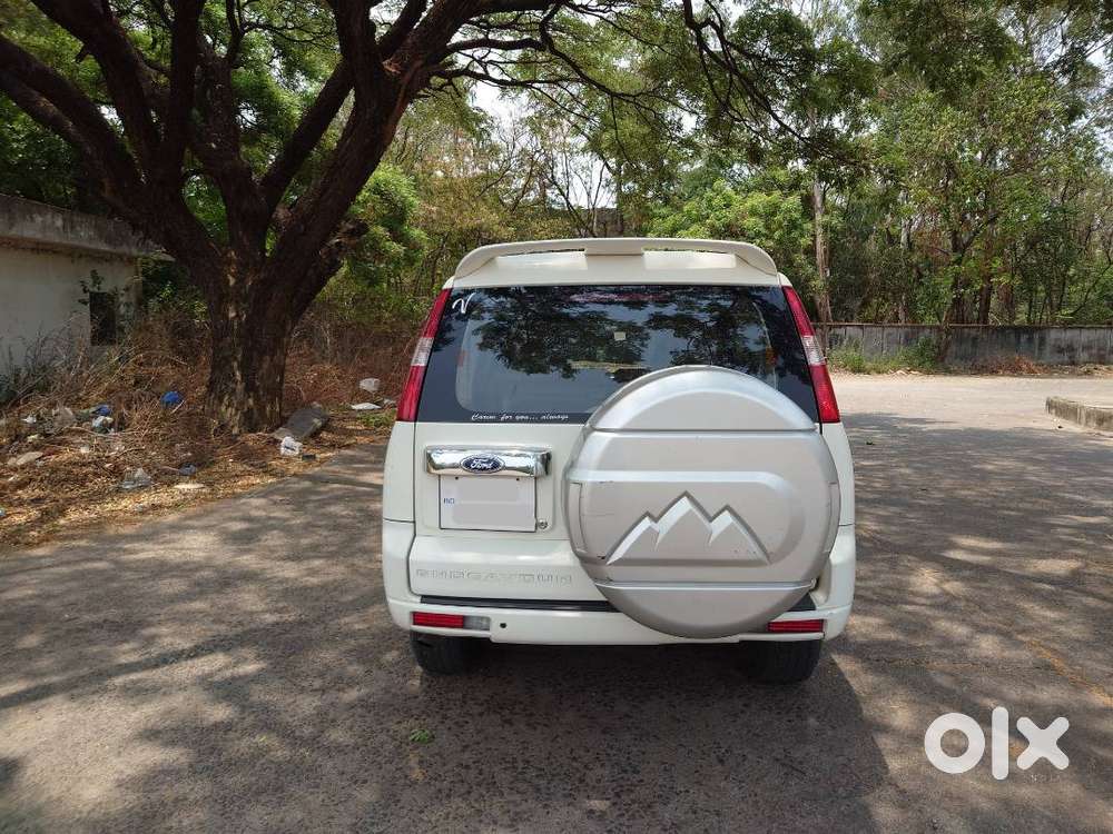 Ford Endeavour 3.0 4 X 2 Automatic