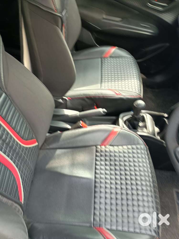 Maruti Suzuki Swift Lxi Option, 2025, Petrol