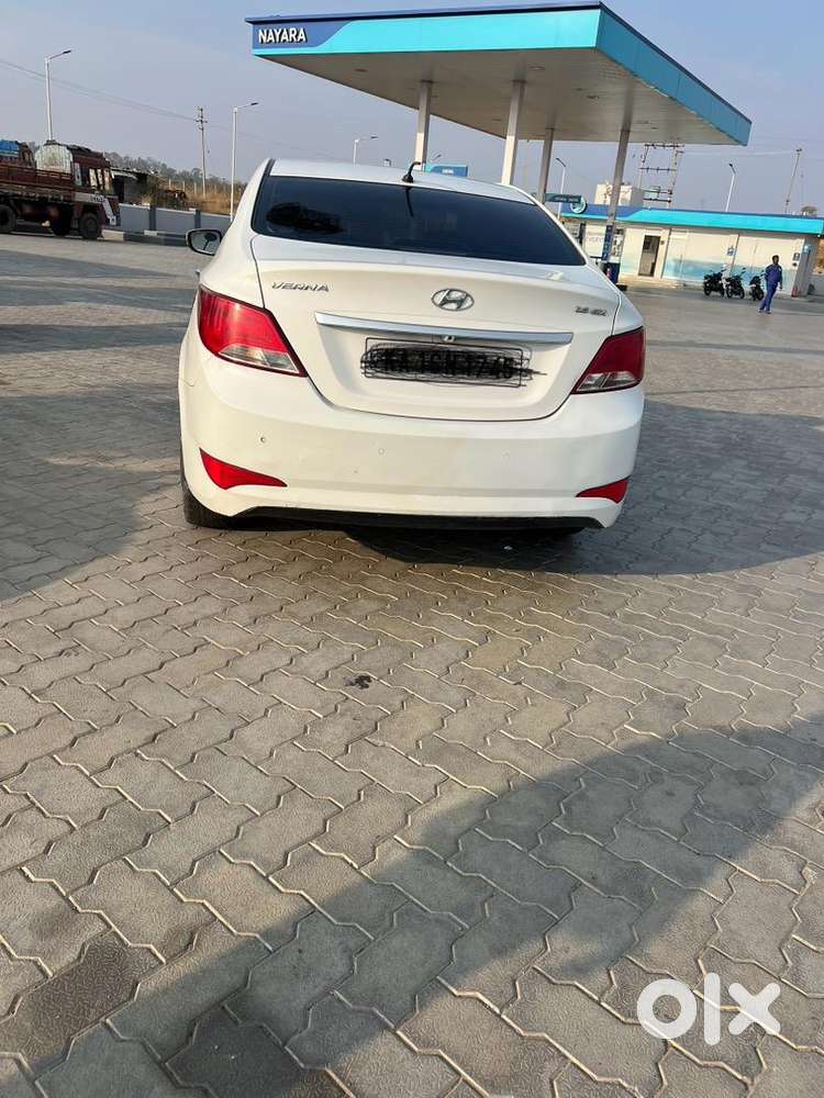 Hyundai Fluidic Verna 2015 Diesel Well Maintained