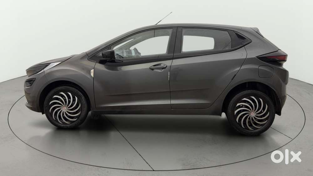 Tata Altroz 1.2 Xm Plus, 2022, Petrol