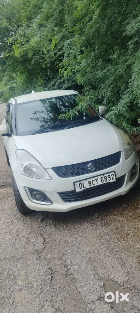 Maruti Suzuki Swift Lxi 2016