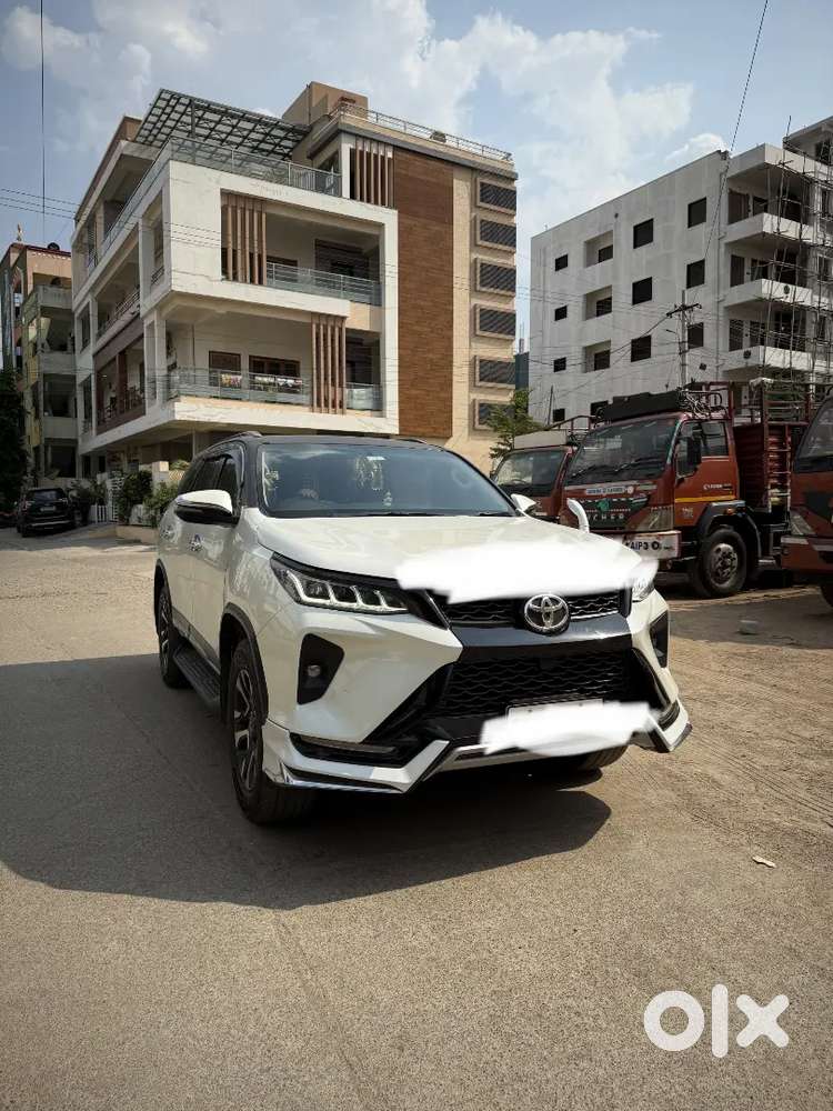 Fortuner Legender 2022 Model Neat Condition