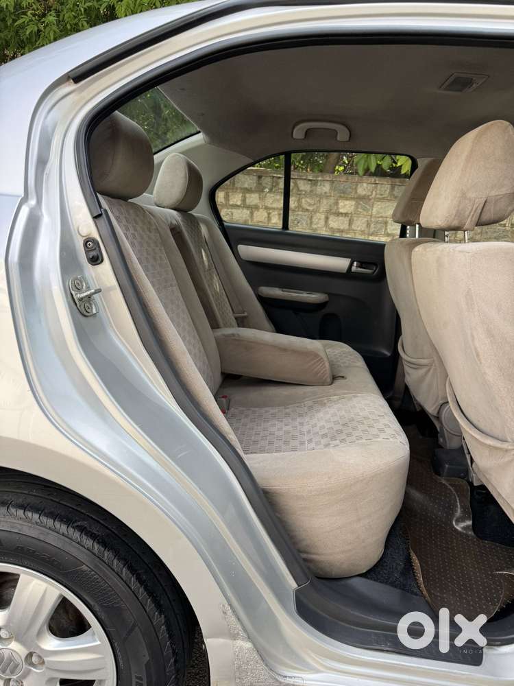 Maruti Suzuki Swift Dzire 1.3 Zxi, 2009, Petrol