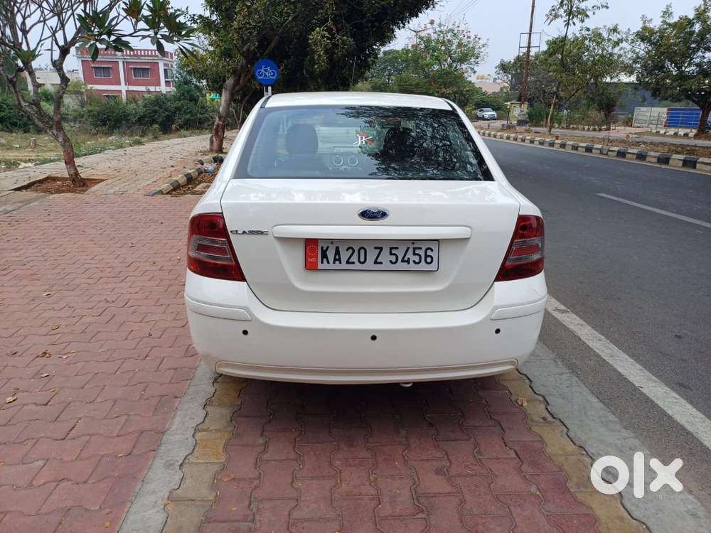 Ford Fiesta Petrol Style, 2013, Cng & Hybrids