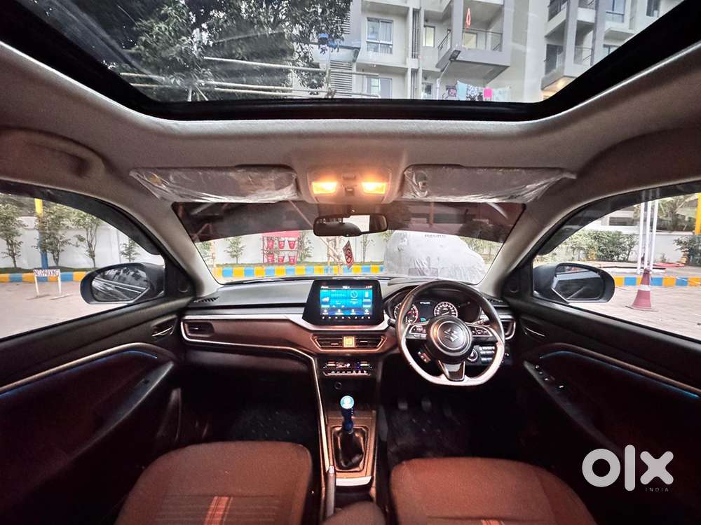 Maruti Suzuki Brezza 2024 Petrol 8000 Km Driven