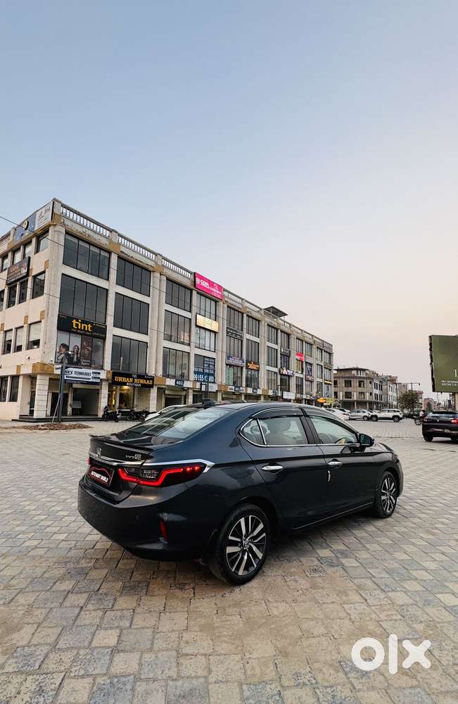 Honda City Zx Petrol Cvt, 2022, Petrol