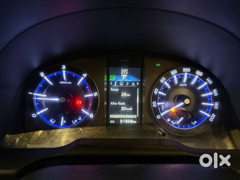 Toyota Innova Crysta 2.8z Automatic, 2017, Diesel