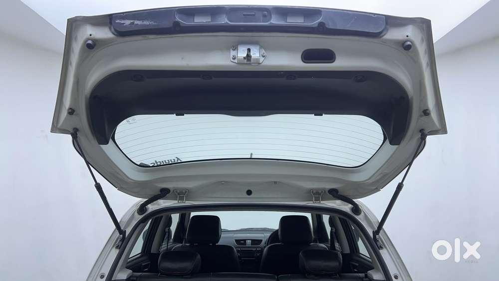 Maruti Suzuki Swift 1.3 Zxi, 2015, Petrol