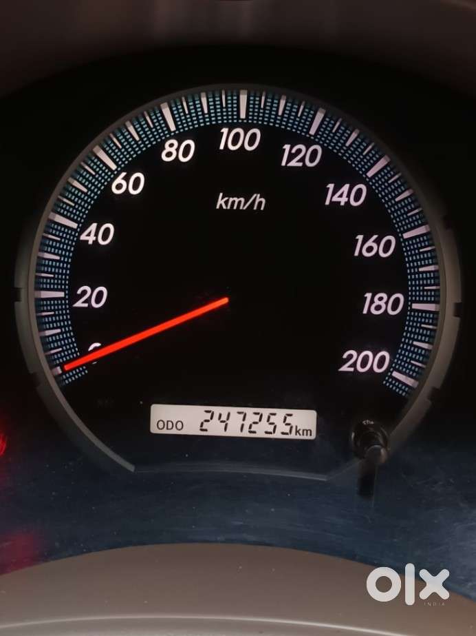 Toyota Innova 2.5 Z Diesel 7 Seater, 2015, Diesel