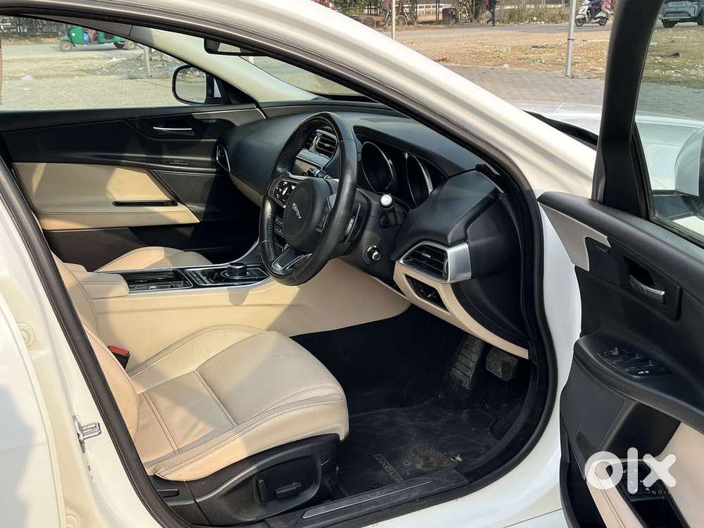 Jaguar Xe Prestige, 2018, Diesel