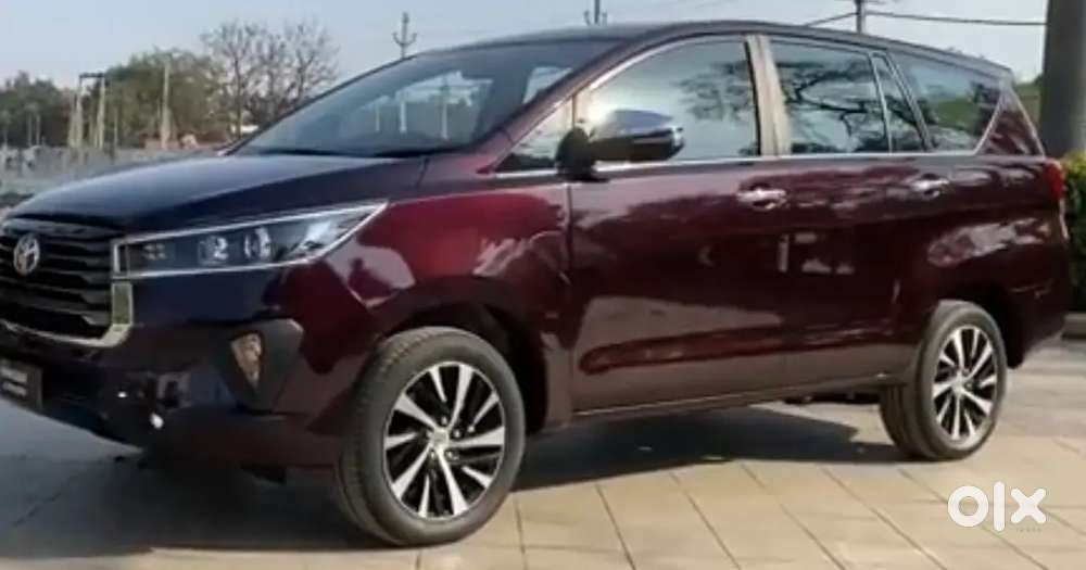 Toyota Innova Crysta 2017