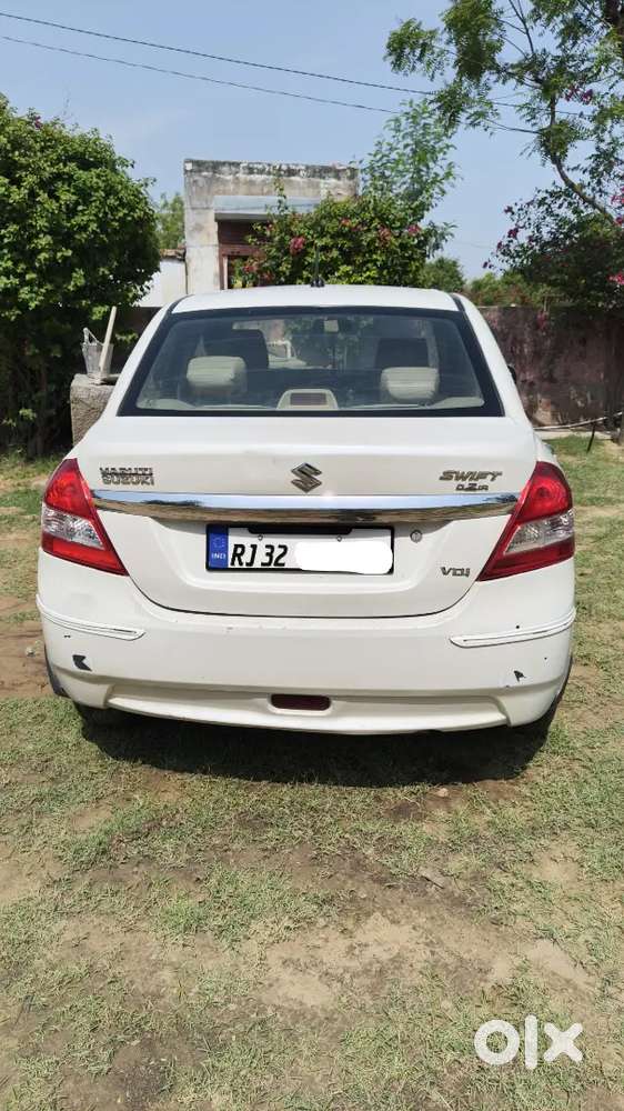 Maruti Suzuki Swift Dzire 2015 Diesel 127533 Km Driven