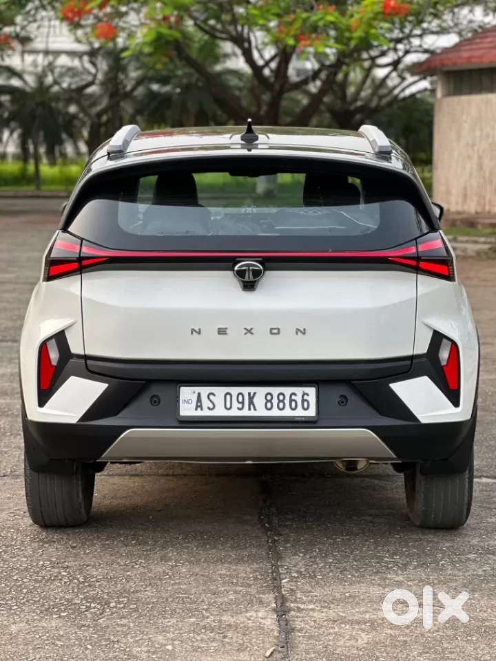 Tata Nexon Fearless 1.2 Revotron Petrol 6 Mt Dt, 2024, Petrol