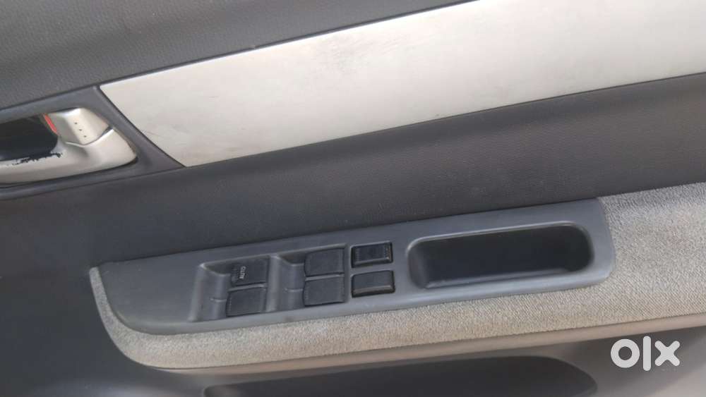 Maruti Suzuki Dzire 1.2 Vxi, 2011, Cng & Hybrids