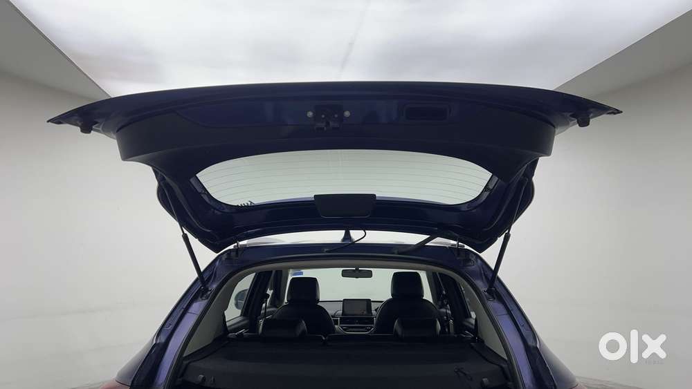 Honda Elevate Vx Mt, 2023, Petrol