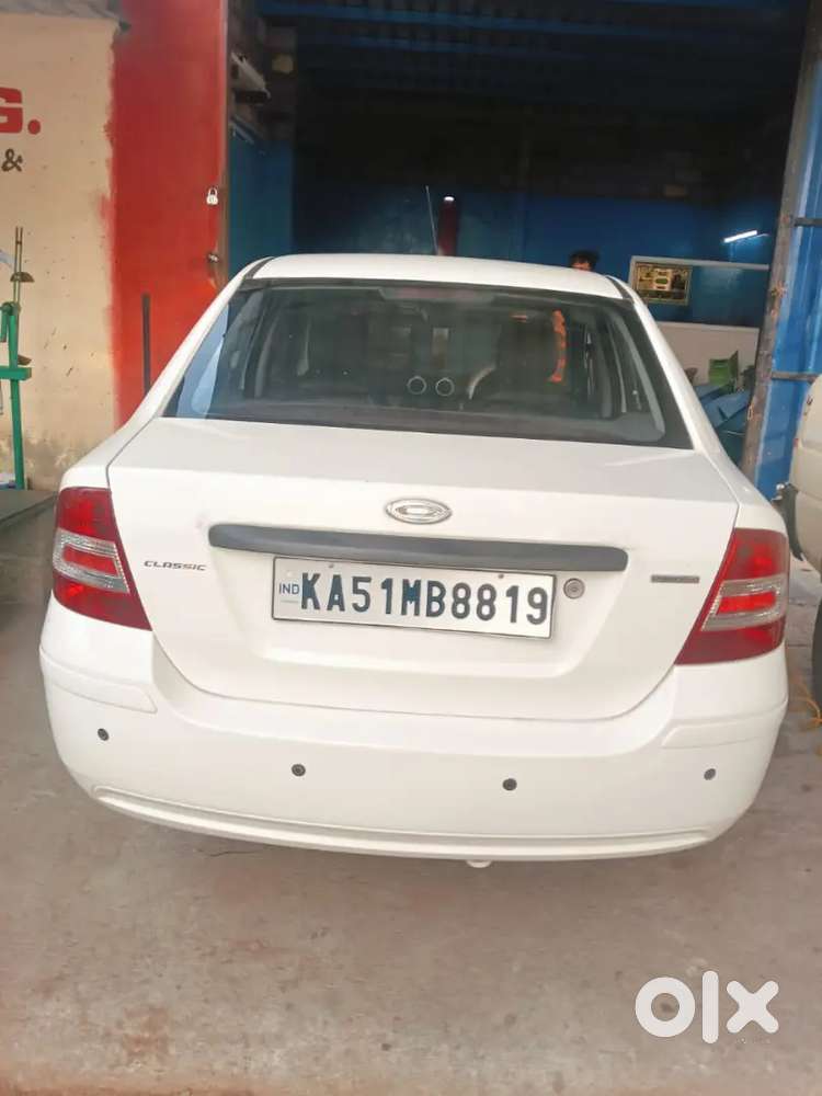 Ford Fiesta Safety Car