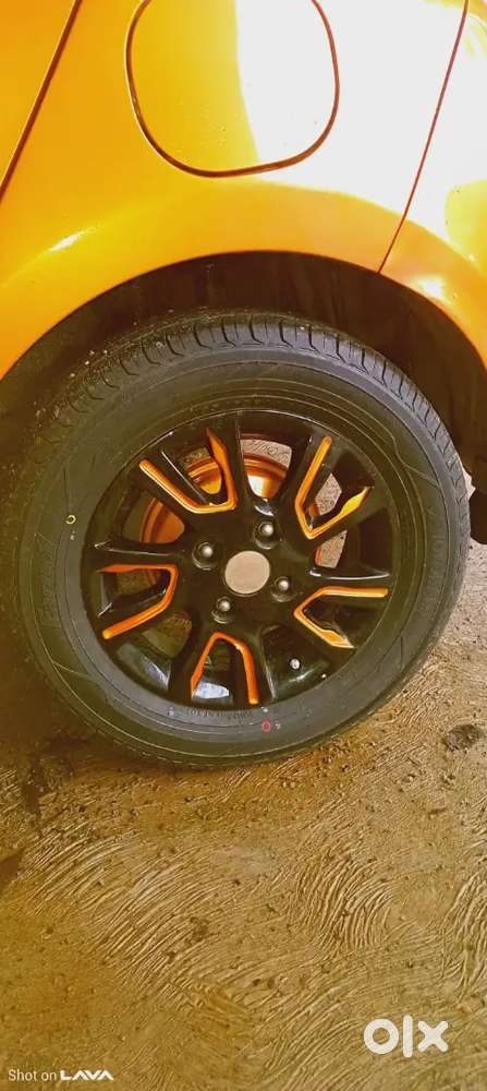 Tata Tiago Xz Manual Transmission Sunburst Orange Colour, 2018 Petrol
