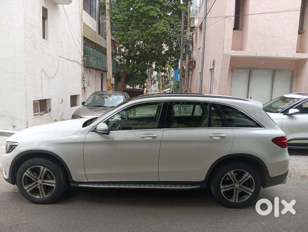 Mercedes-benz Glc Class Progressive 300, 2017, Petrol