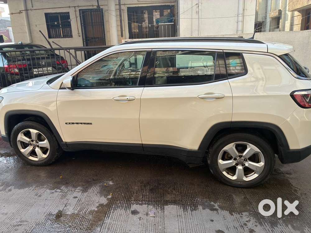 Jeep Compass 2017 Petrol Well Maintained