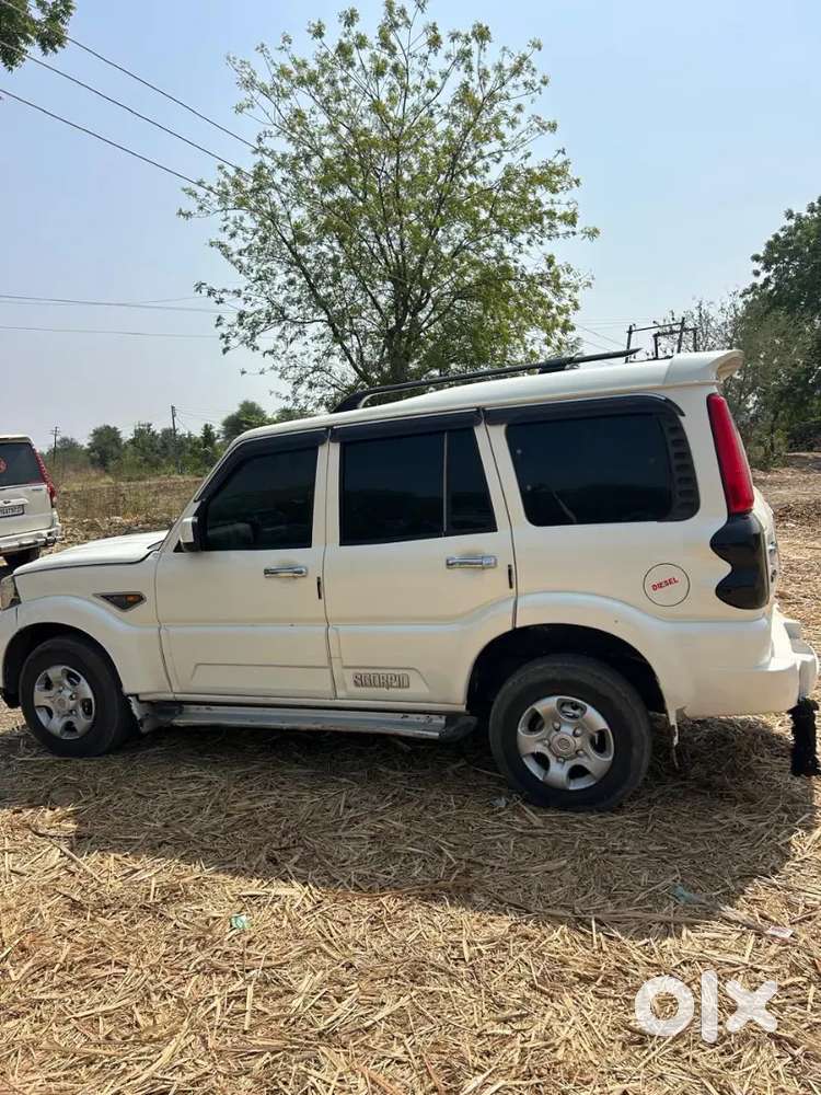 Mahindra Scorpio 2016