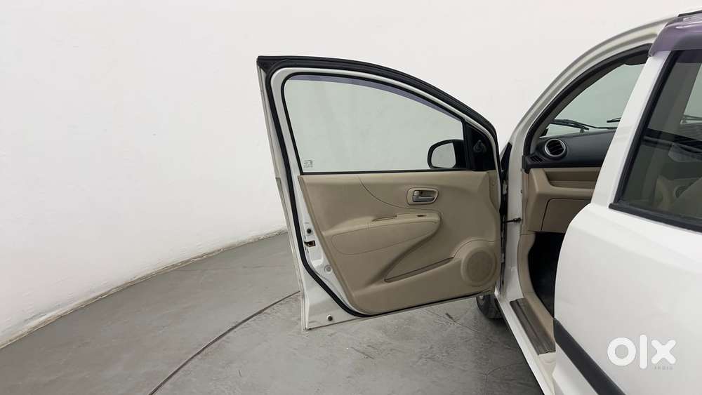 Maruti Suzuki A-star 1.0 Vxi, 2013, Petrol