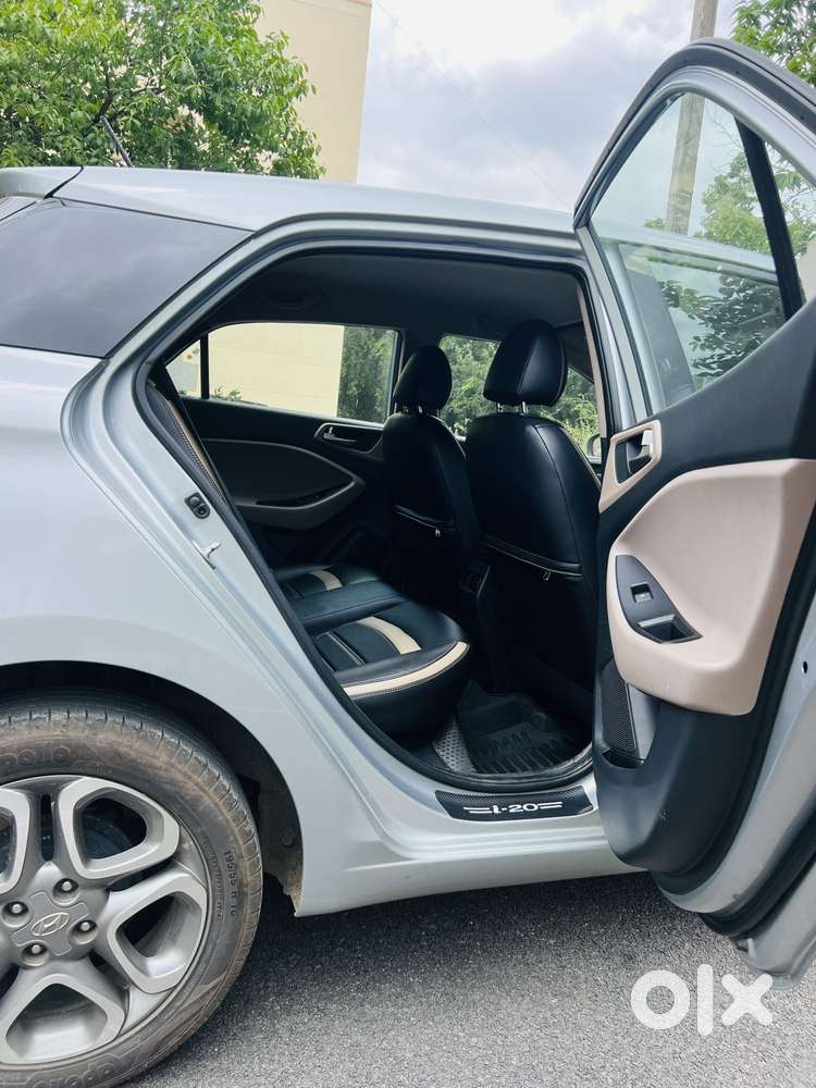 Hyundai Elite I20 1.2 Asta (o) Cvt, 2019, Petrol