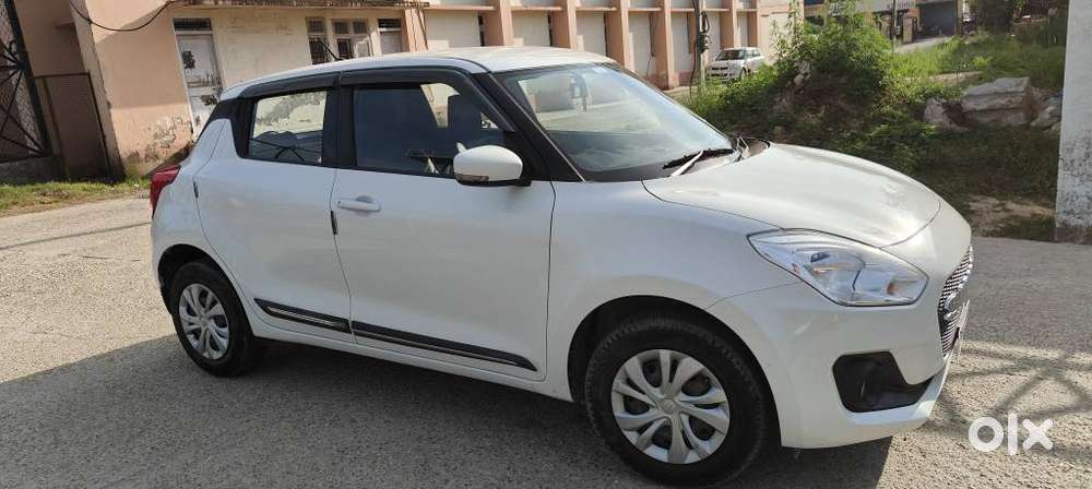 Maruti Suzuki Swift Vxi Optional, 2020, Petrol