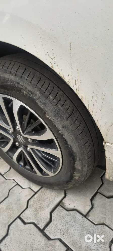 Maruti Suzuki Ertiga 2023 Petrol 35000 Km Driven