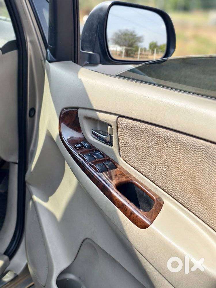 Toyota Innova 2.5 V 7 Str, 2013, Diesel