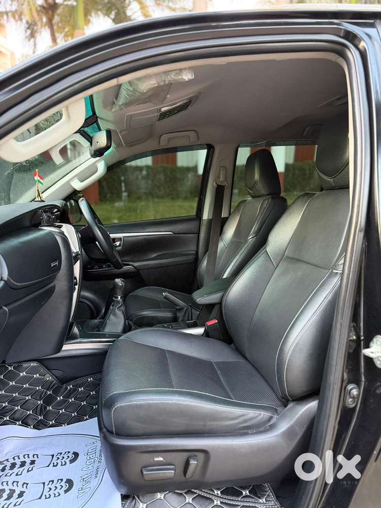 Toyota Fortuner 4x2 Mt 2.8 Diesel, 2023, Diesel