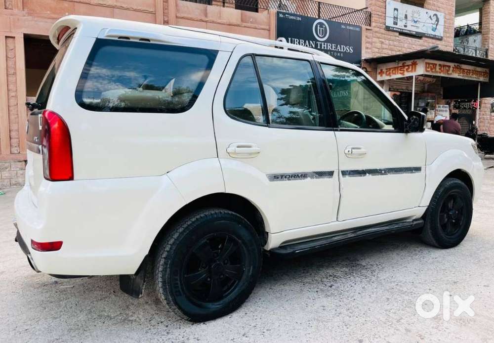Tata Safari Storme Vx, 2013, Diesel