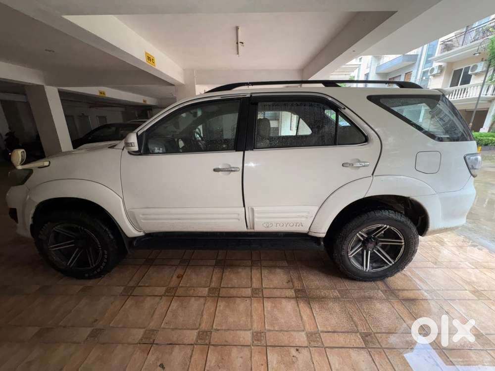 Toyota Fortuner Diesel 2014