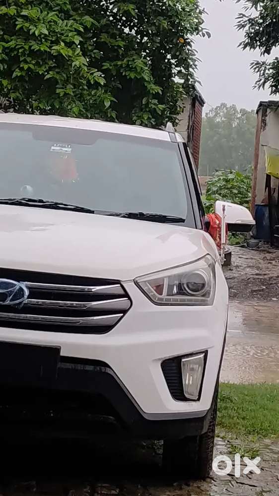 Hyundai Creta 1.6 Sx Petrol 2016/ ( 7 Seater Car Leni Hai )