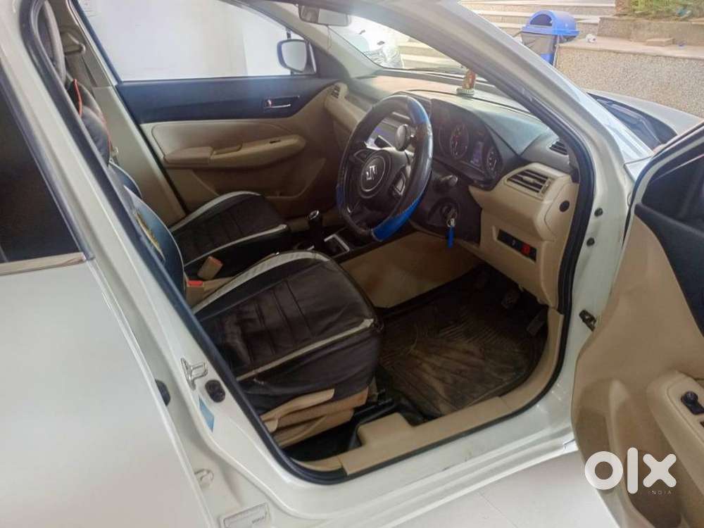 Maruti Suzuki Dzire 1.2 Vxi, 2022, Petrol