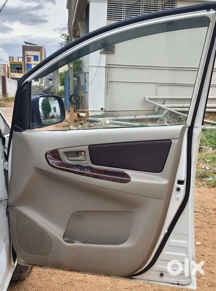 Toyota Innova 2.5 Diesel 2010