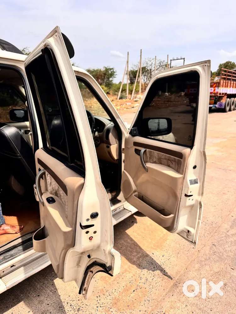 Mahindra Scorpio Full Condition
