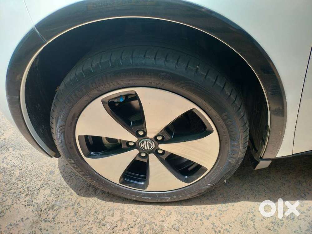 Mg Windsor Ev Essence, 2025, Electric