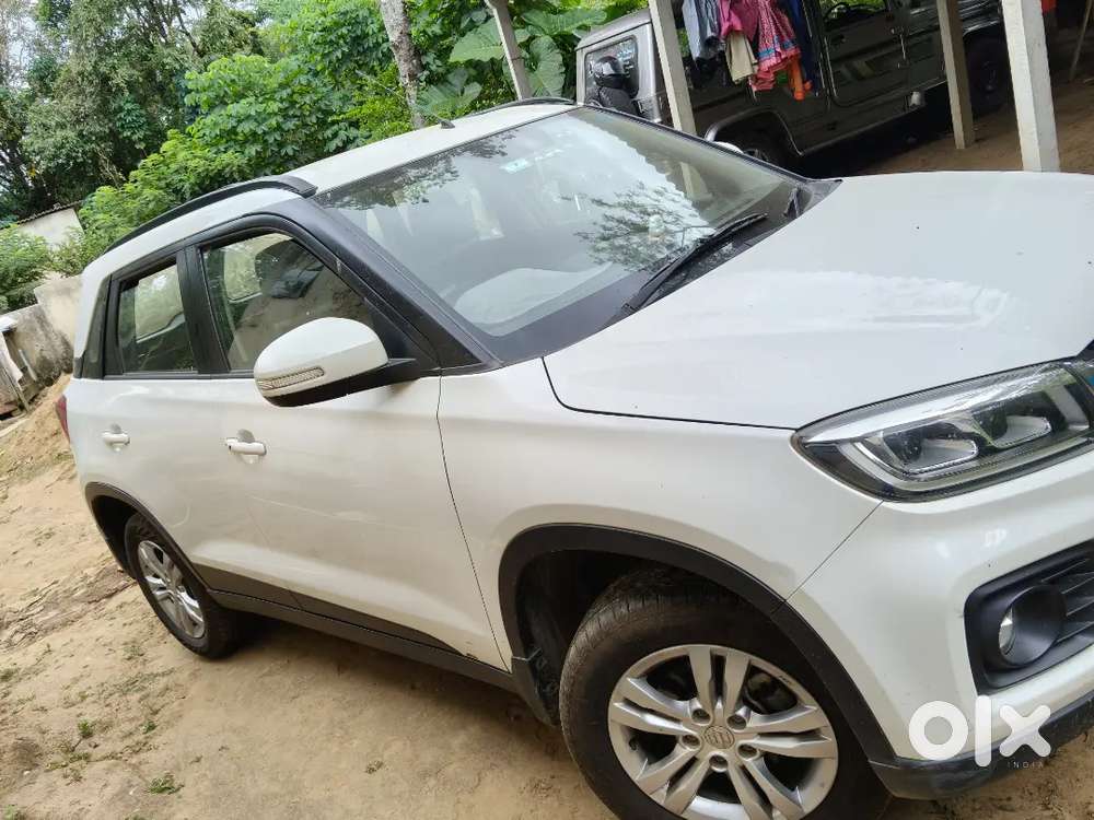Vitara Brezza Vxi Button Start 80k Running 2nd Owner