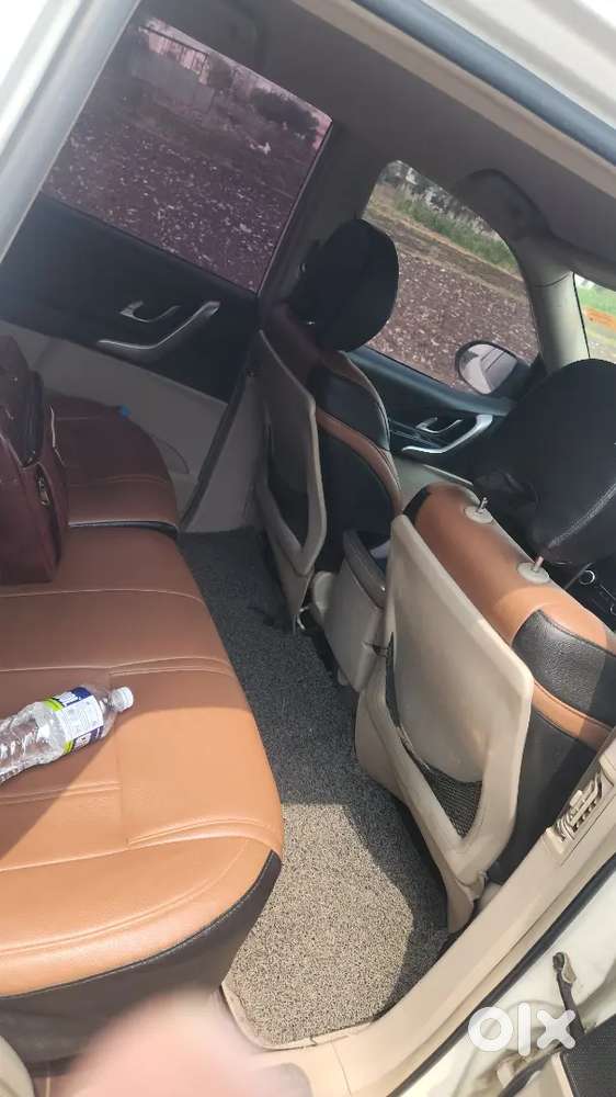 Mahindra Xuv500 2017 Diesel 102000 Km Driven