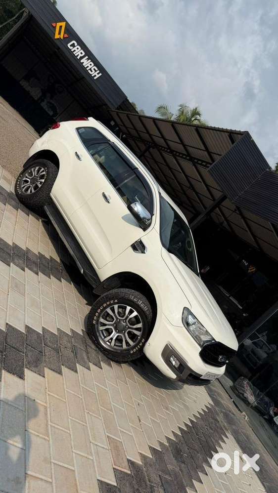 Ford Endeavour 2019 Diesel 94000 Km Driven